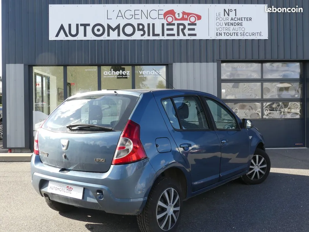 Dacia Sandero 2006 photo 5