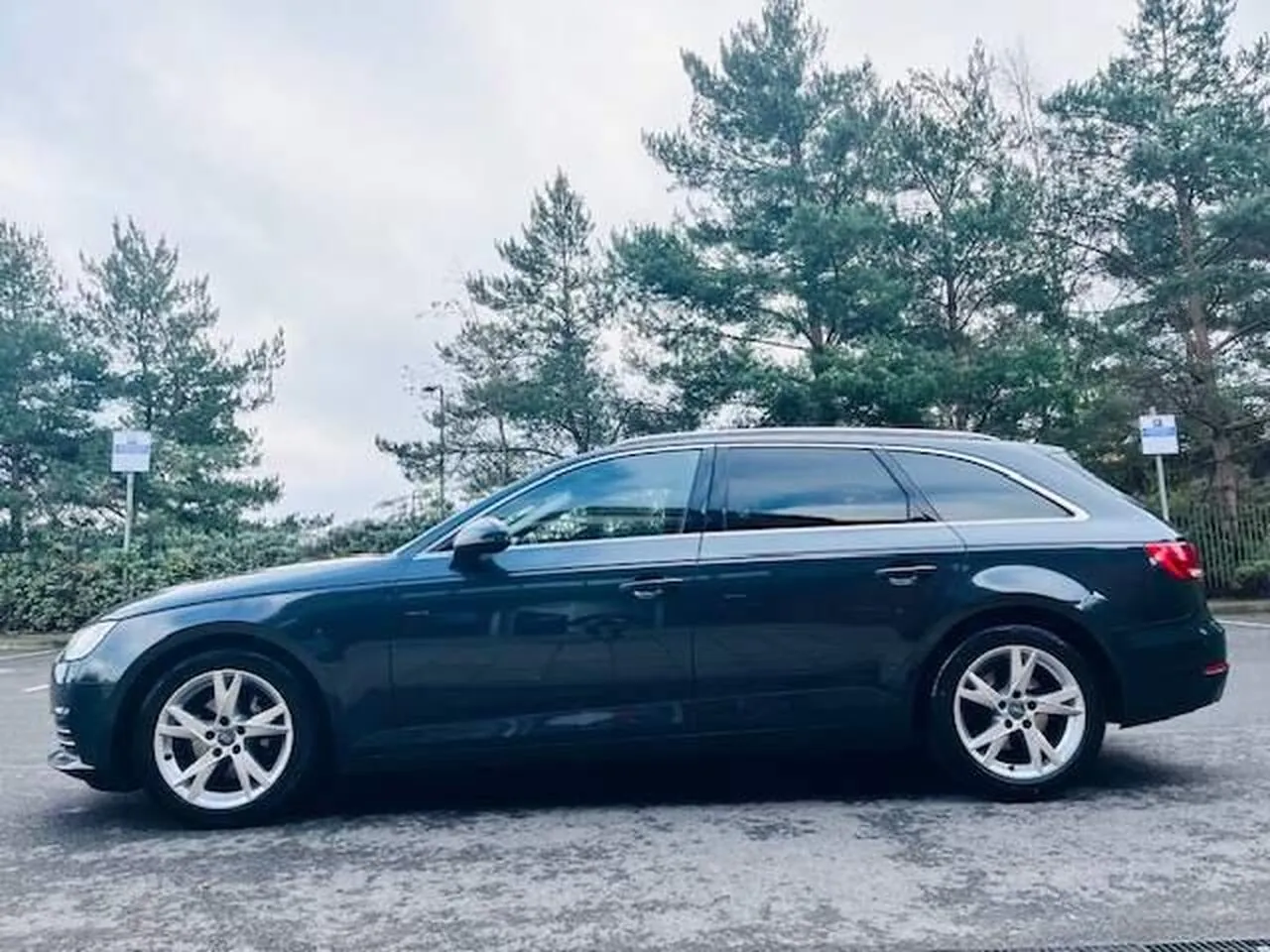 Audi A4 Avant 2018 photo 5