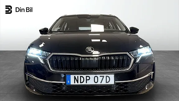 Skoda Octavia 2025 photo 4