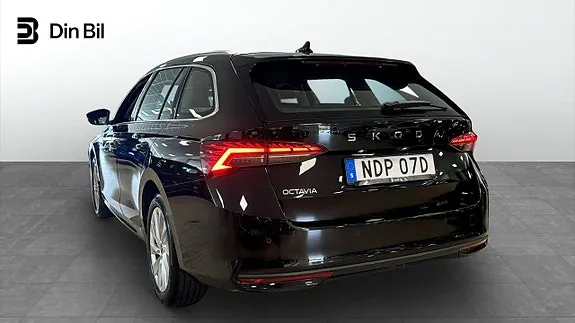 Skoda Octavia 2025 photo 3