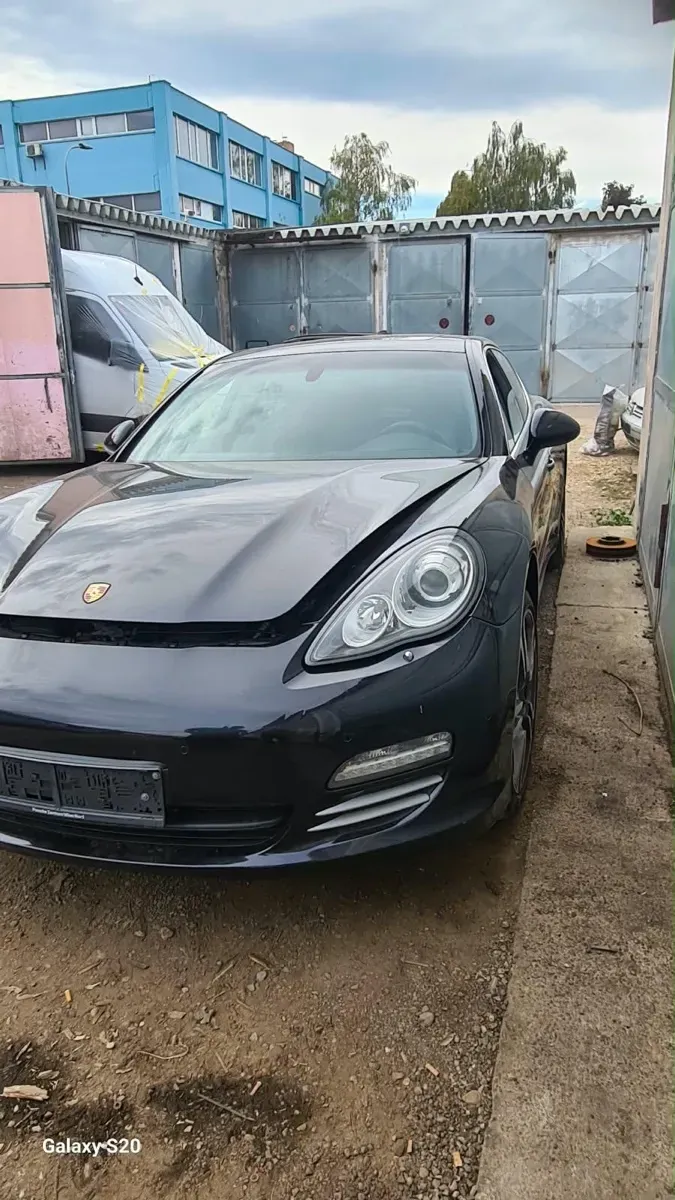 Porsche Panamera