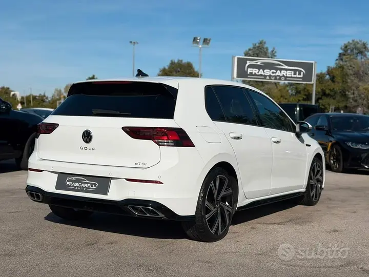 Volkswagen Golf 2024 photo 5