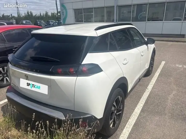 Peugeot 2008 2022 photo 4