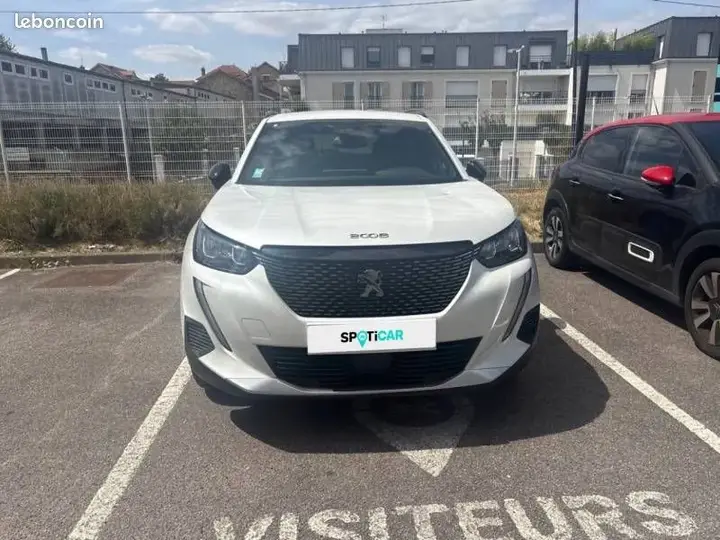 Peugeot 2008 2022 photo 2