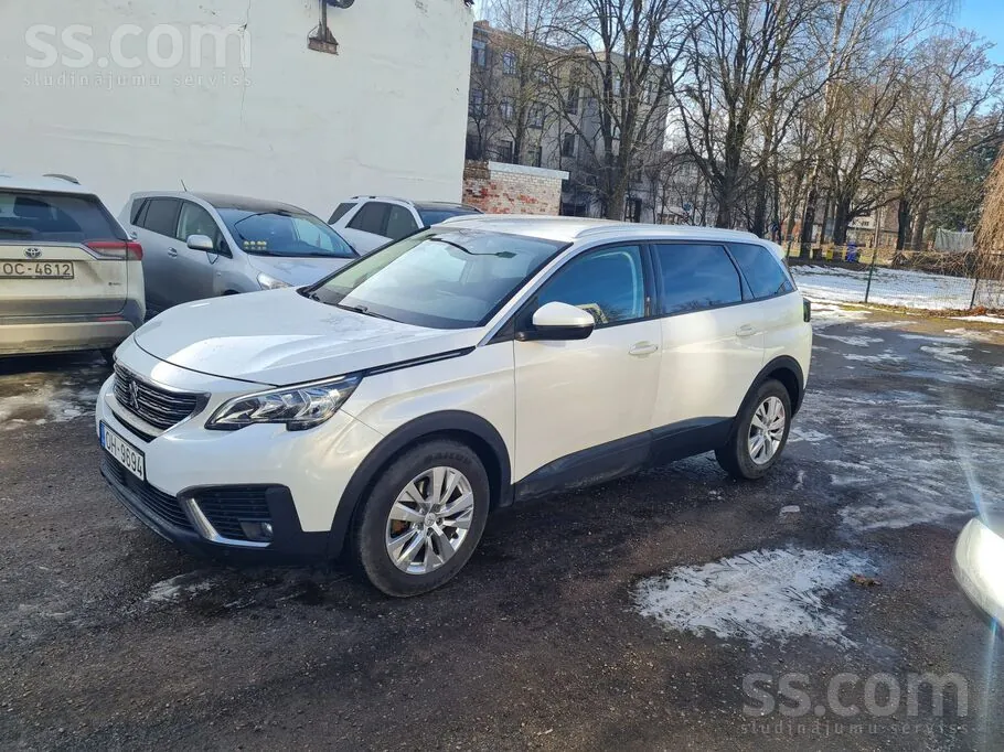 Peugeot 5008 2018 photo 5