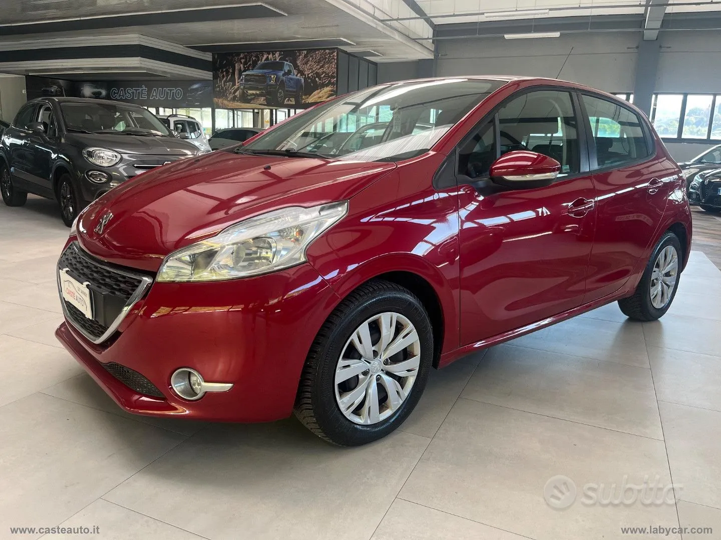 Peugeot 208