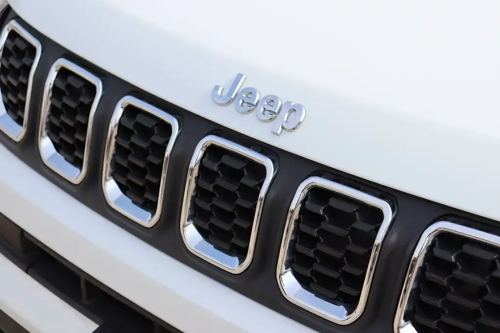 Jeep Compass 2026 photo 4