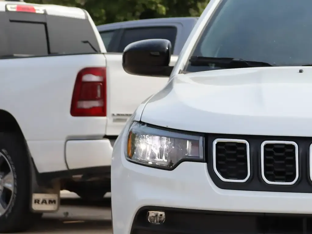 Jeep Compass 2026 photo 2