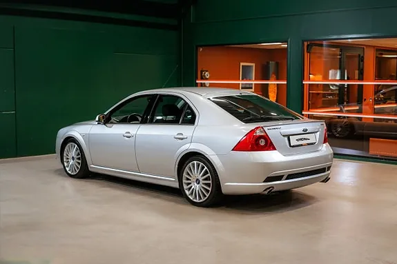 Ford Mondeo 2004 photo 3