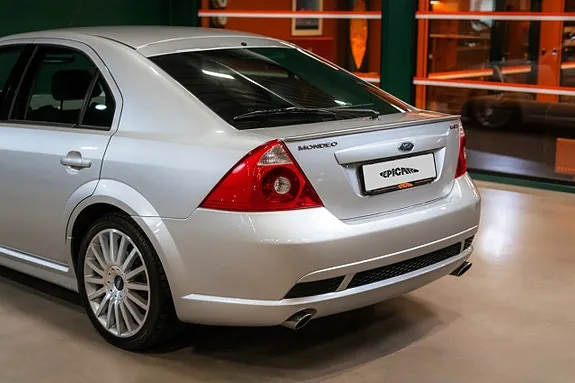 Ford Mondeo 2004 photo 4
