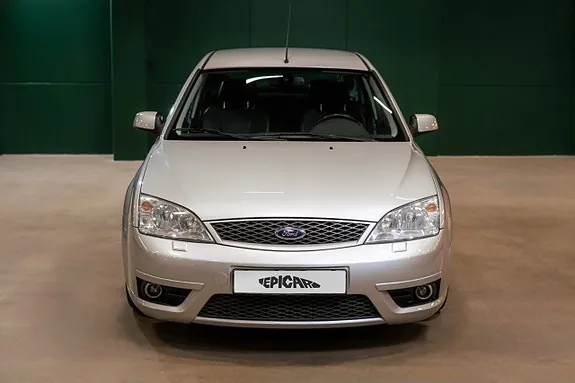 Ford Mondeo 2004 photo 5