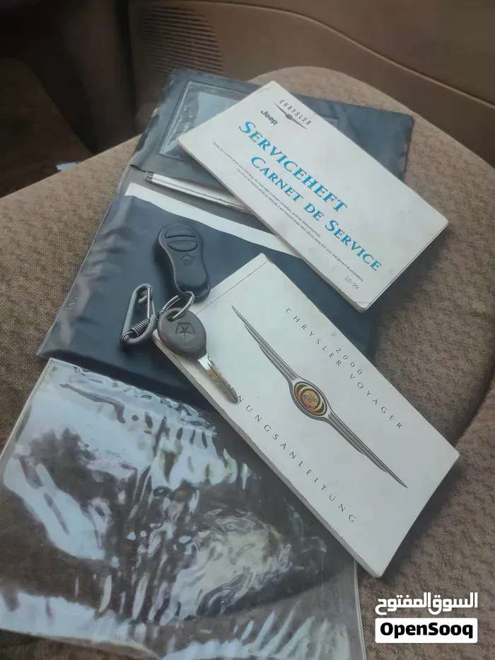 Chrysler Voyager 2000 photo 4