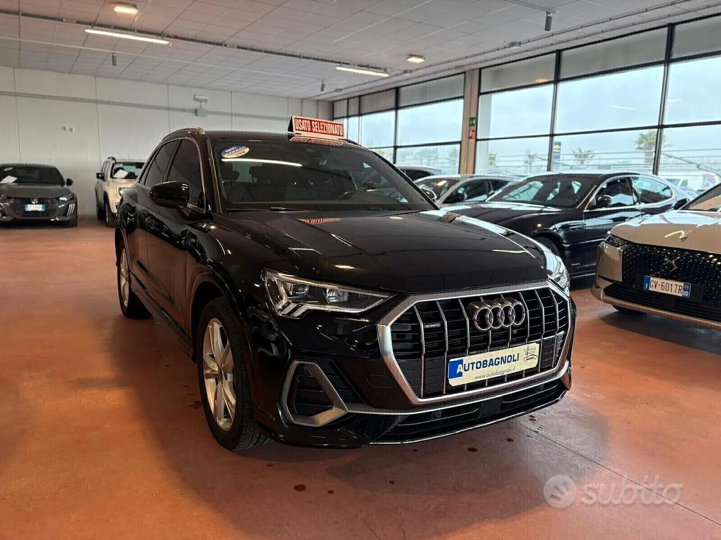 Audi Q3 2022 photo 2