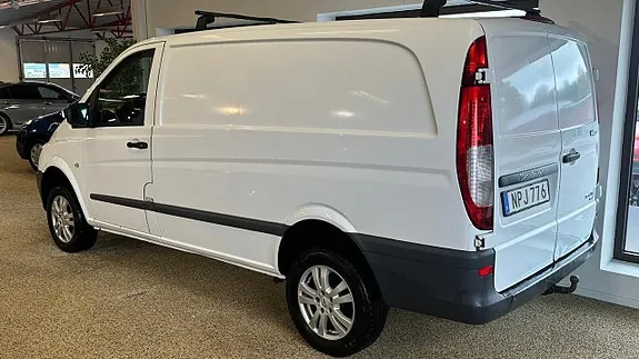 Mercedes-Benz Vito 113 2014 photo 2
