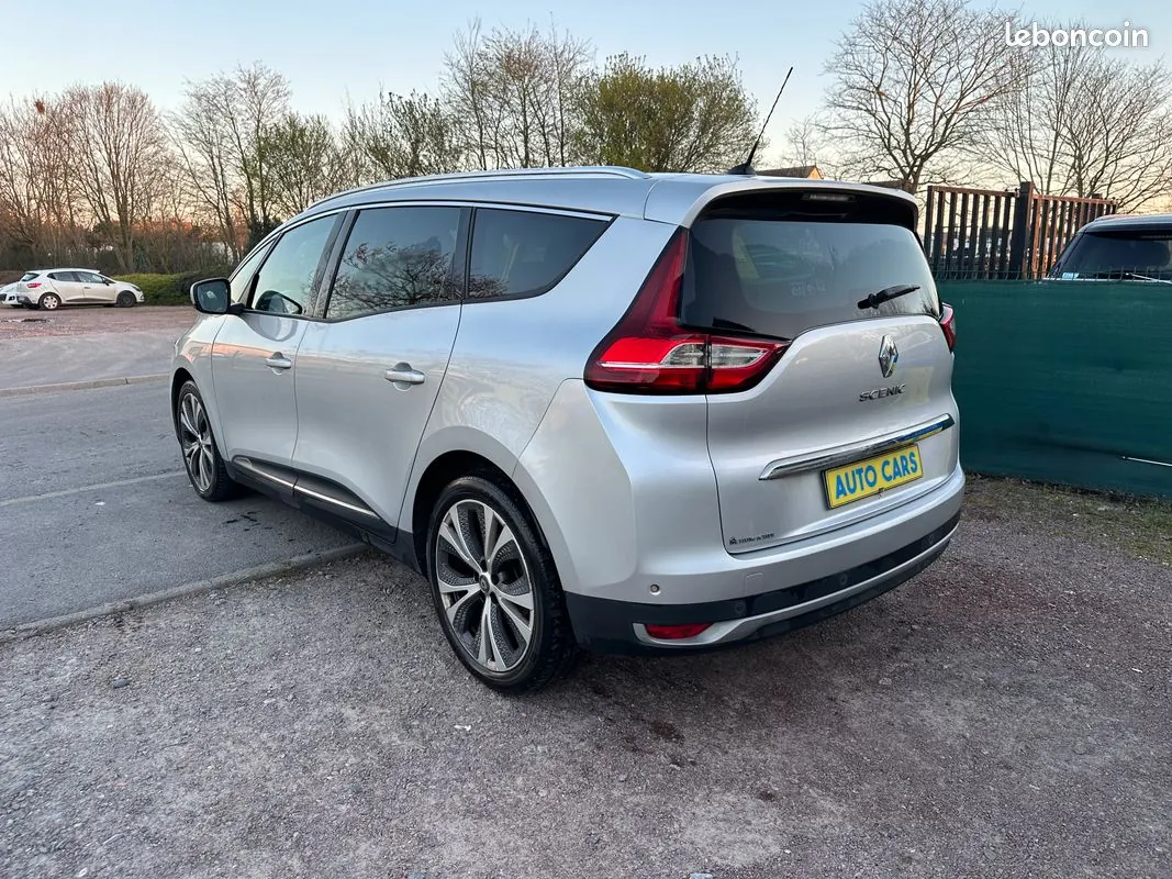 Renault Grand Scenic 2016 photo 3