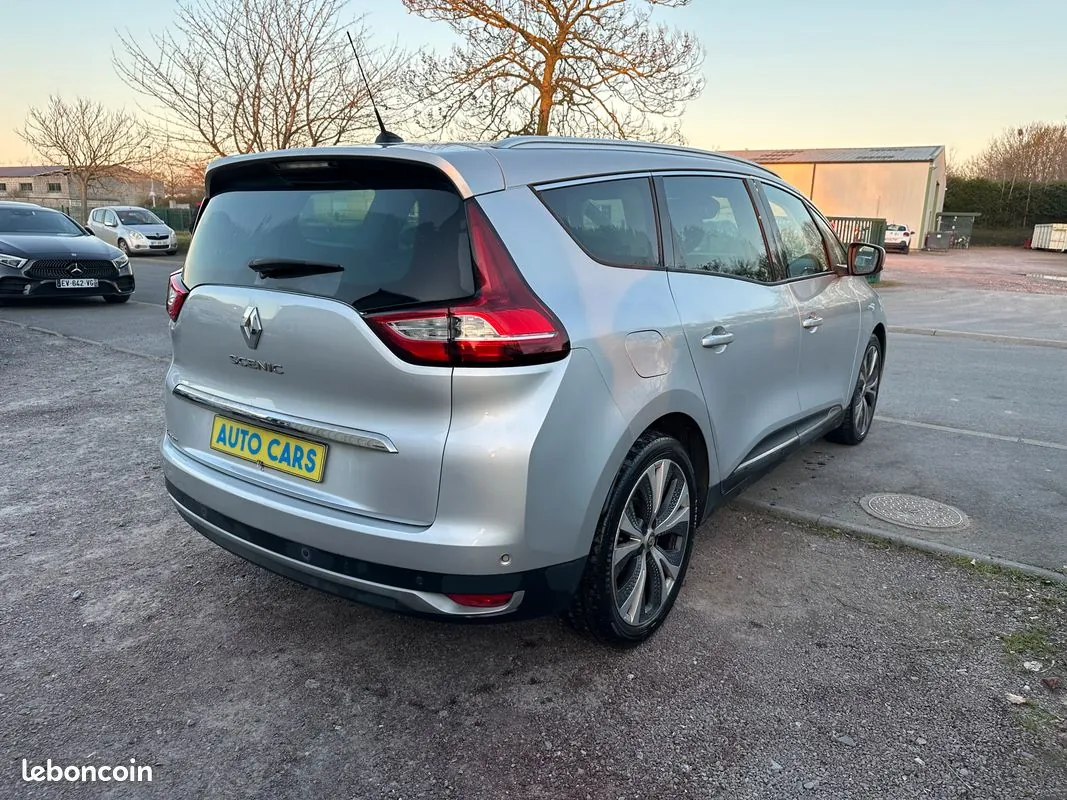 Renault Grand Scenic 2016 photo 4