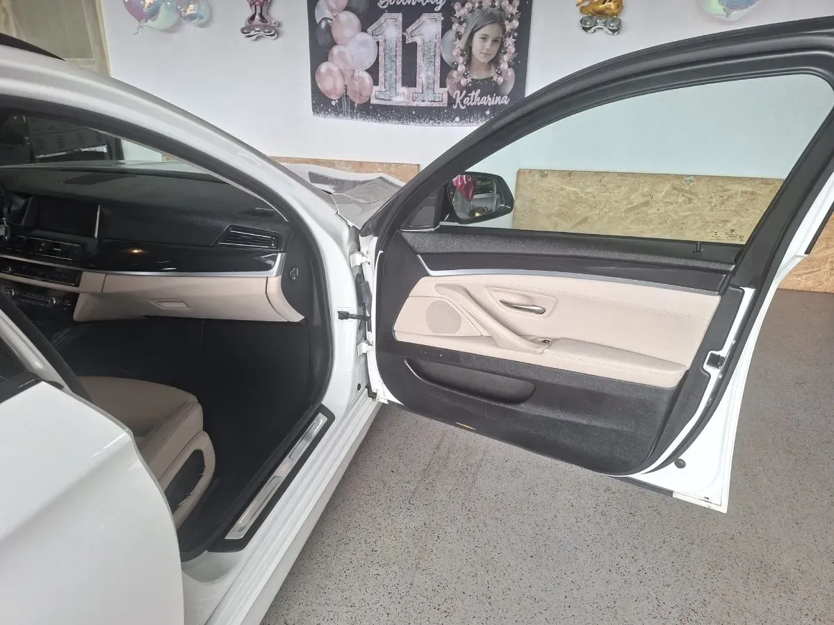 BMW 5 Series 2015 photo 3