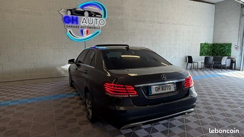 Mercedes-Benz E-Class 2017 photo 3