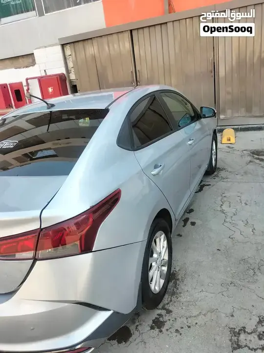 Hyundai Accent 2010 photo 5