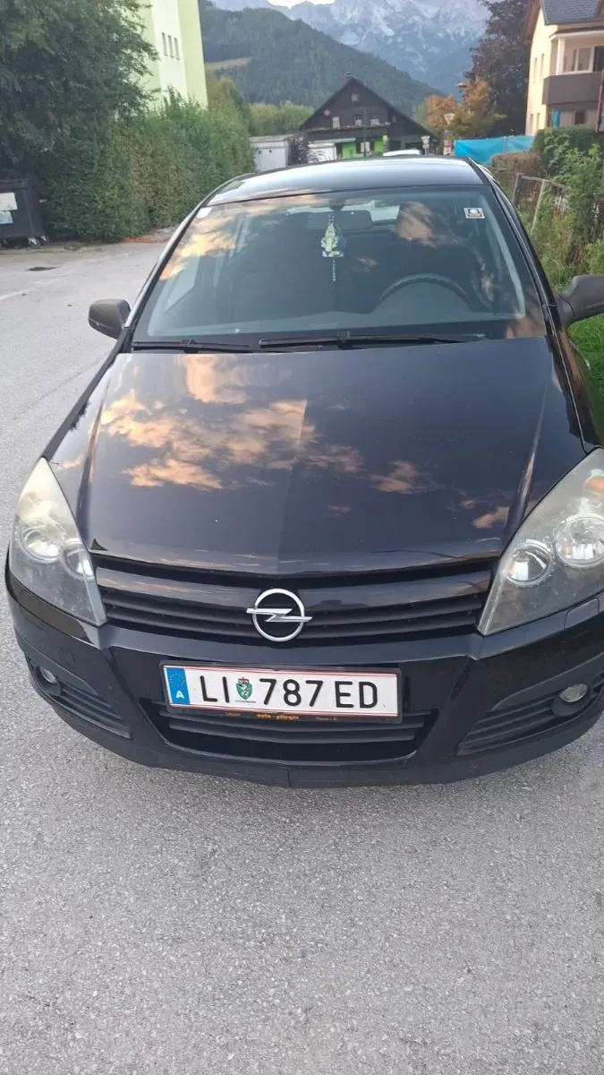 Opel Astra 2005 photo 2