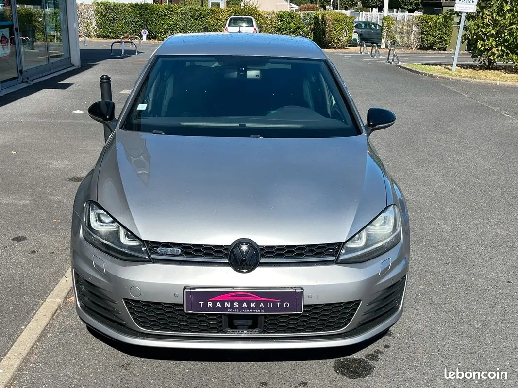 Volkswagen Golf 2013 photo 3
