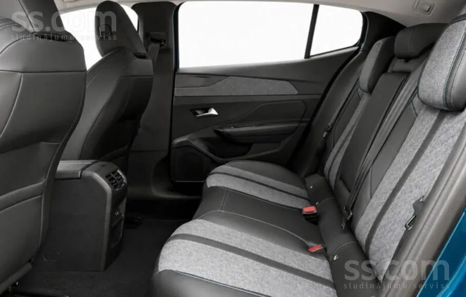 Peugeot 408 2023 photo 5