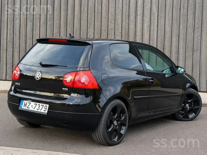 Volkswagen Golf 5 2004 photo 3