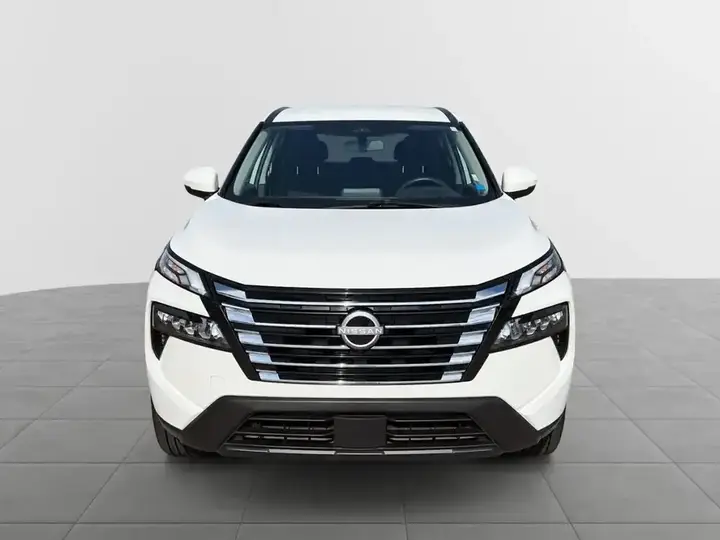 Nissan Rogue 2025 photo 2