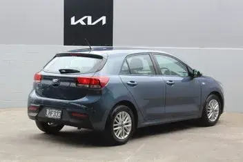 Kia Rio 2018 photo 4