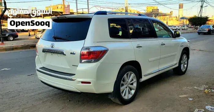 Toyota Highlander 2012 photo 4