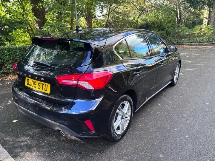 Ford Focus 2018 photo 3