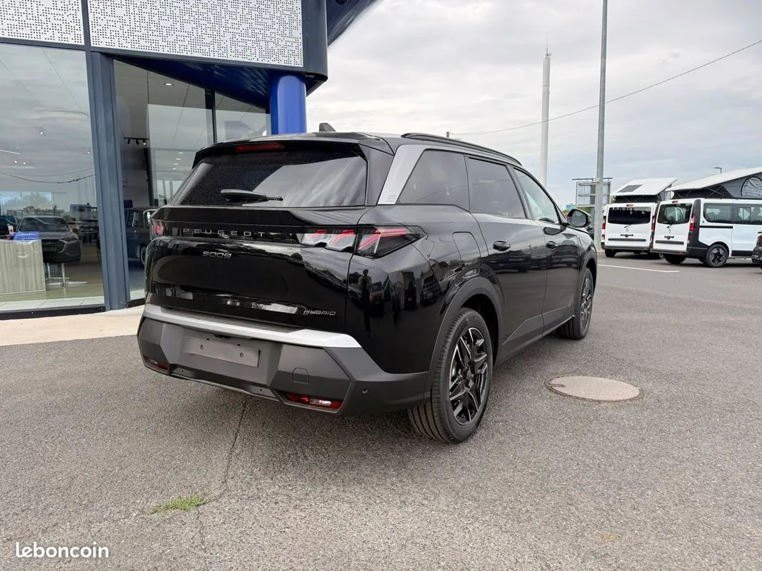Peugeot 5008 2026 photo 3
