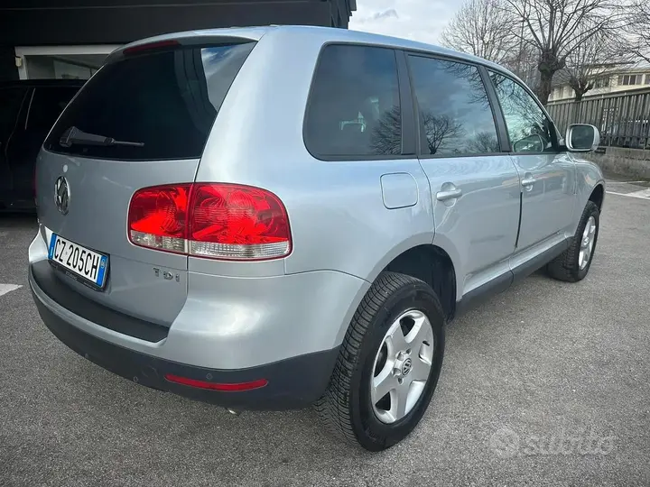 Volkswagen Touareg 2006 photo 3