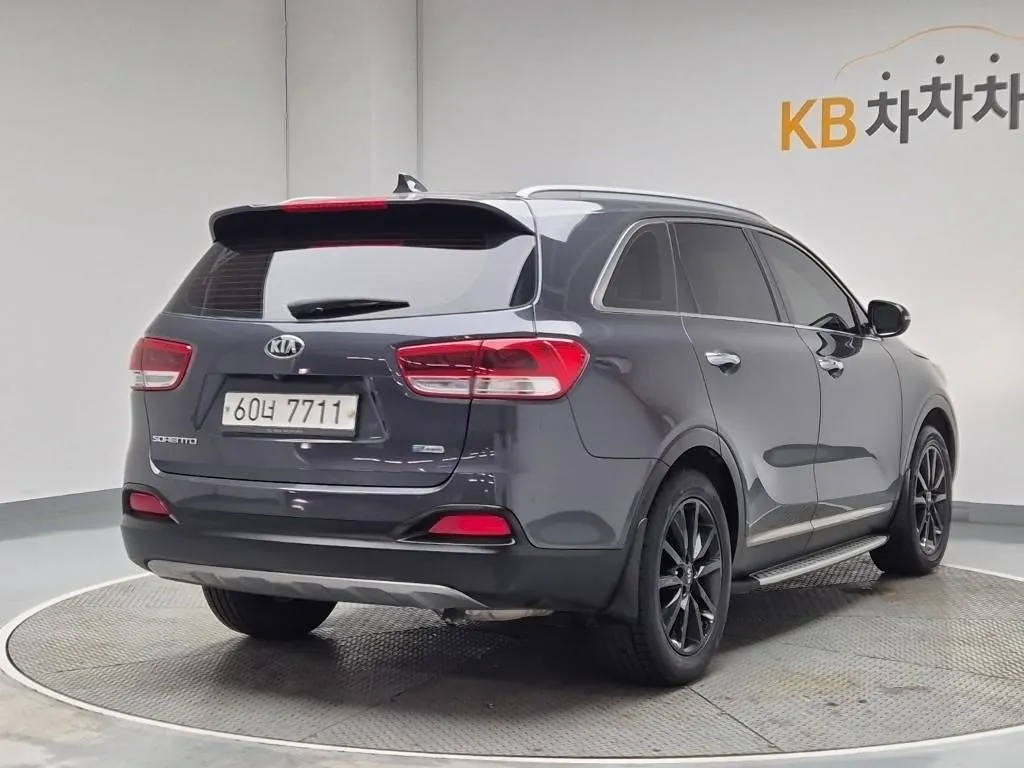 Kia Sorento 2015 photo 3