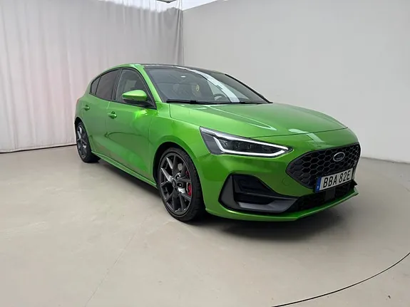 Ford Focus 2024 photo 4