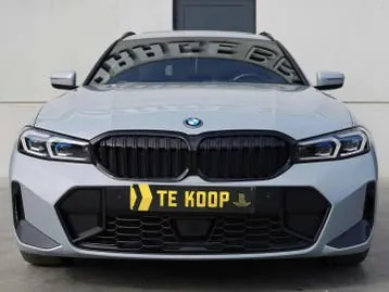 BMW 3 Series 2022 photo 2