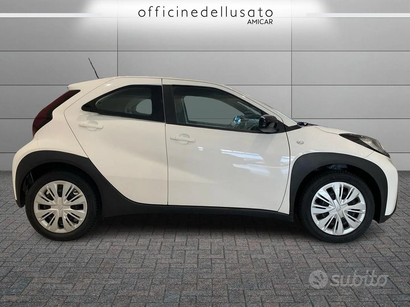 Toyota Aygo 2024 photo 3
