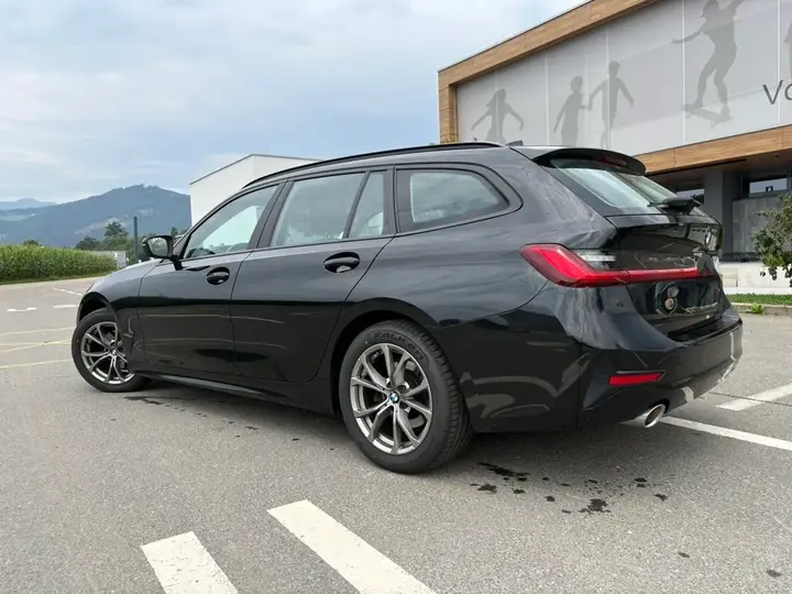 BMW 320 2020 photo 3