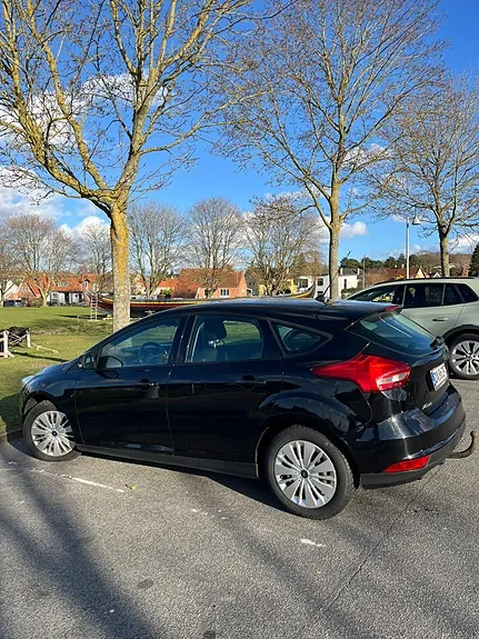 Ford Focus 2015 photo 2