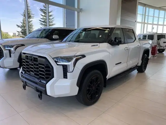 Toyota Tundra 2025 photo 3
