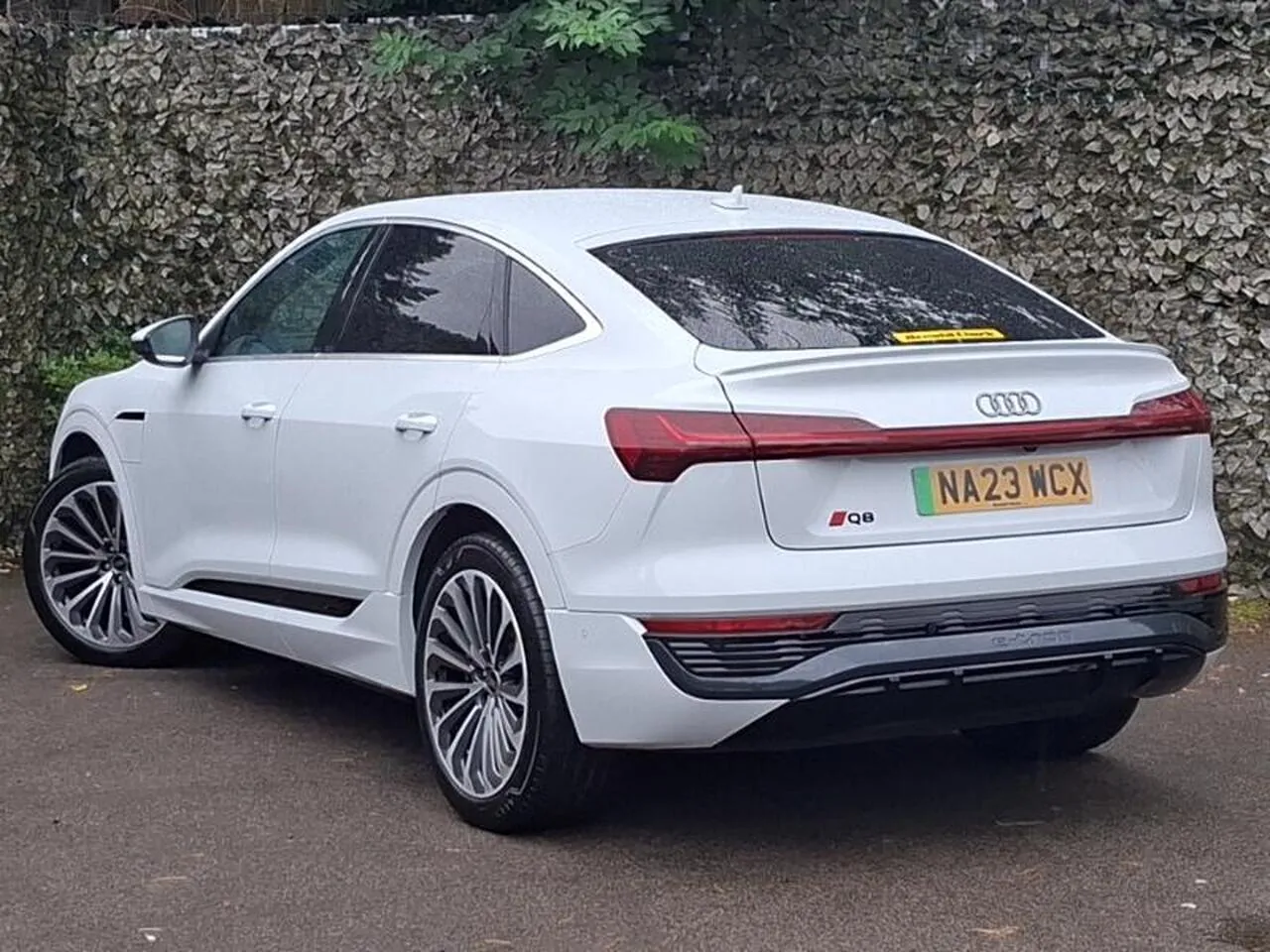 Audi Q8 E-Tron 2023 photo 2