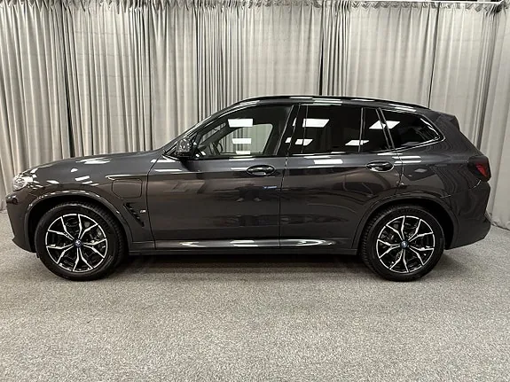 BMW X3 2023 photo 2