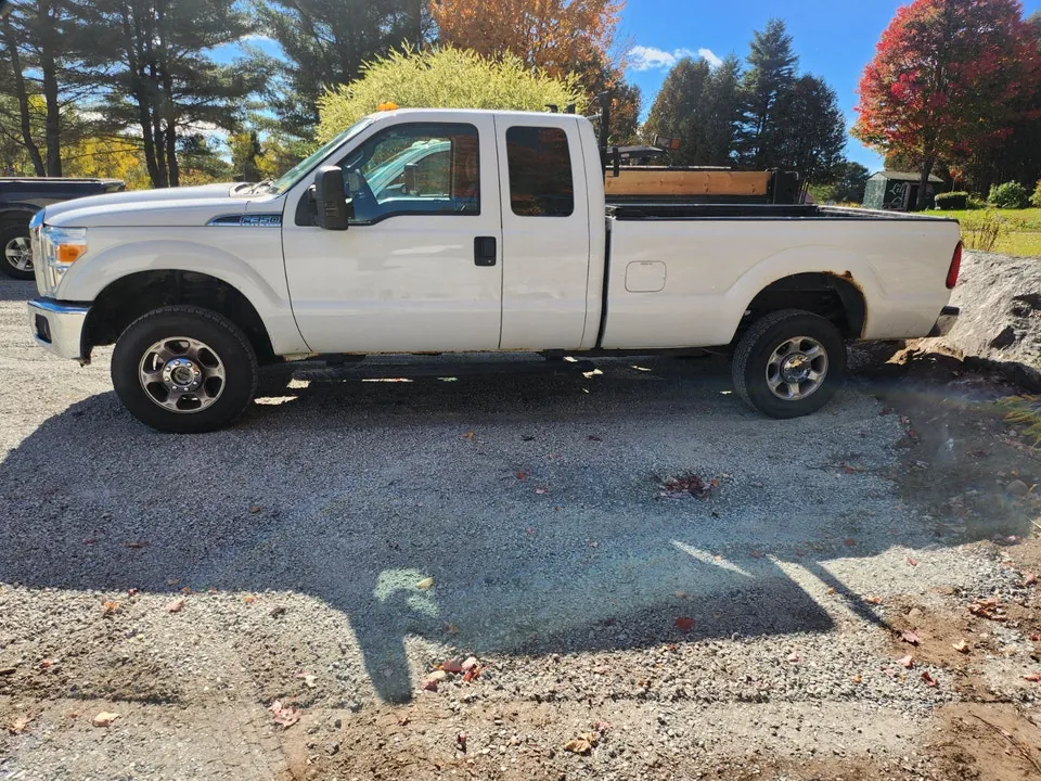 Ford F350 2015 photo 3