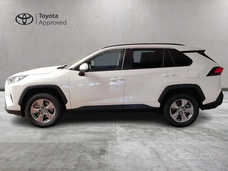 Toyota Rav4 2022 photo 4