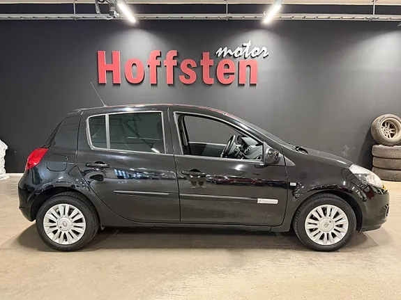 Renault Clio 2013 photo 2