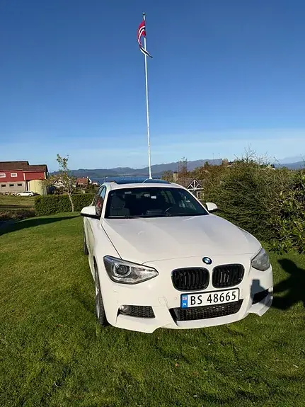 BMW 116I 2012 photo 2
