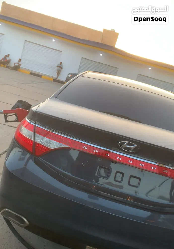 Hyundai Azera 2016 photo 2
