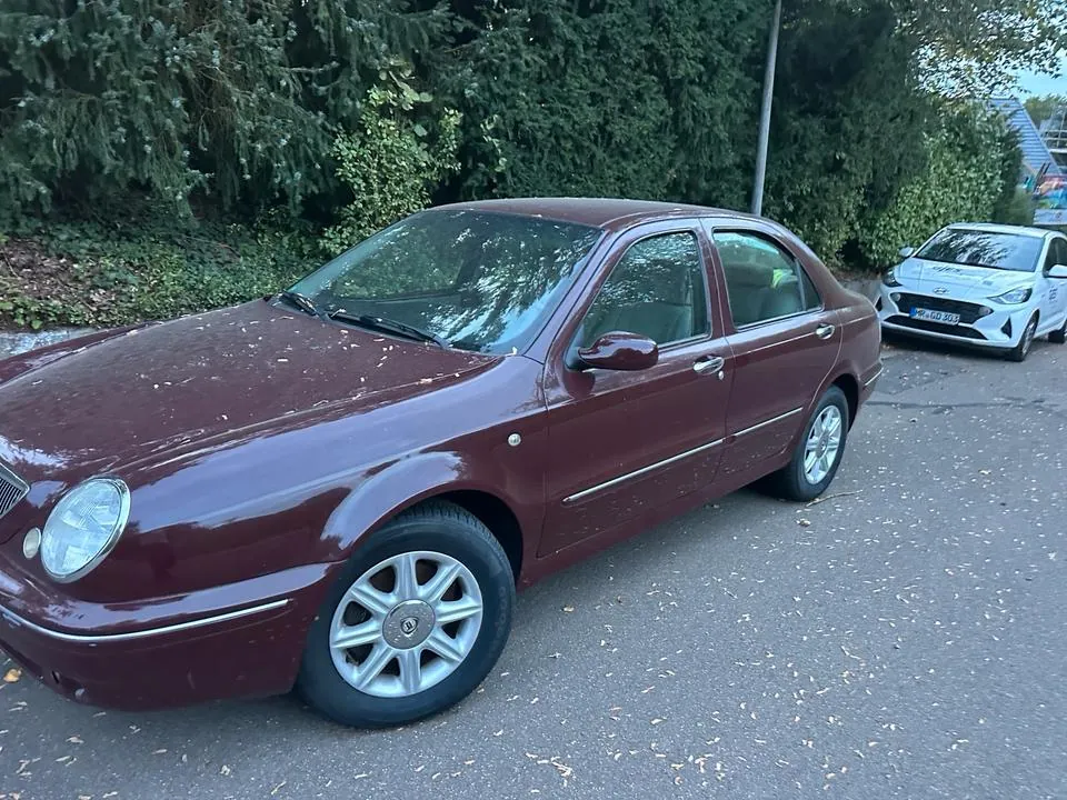 Lancia Lybra