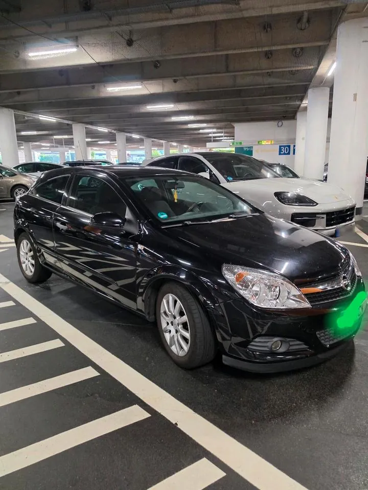 Opel Astra H