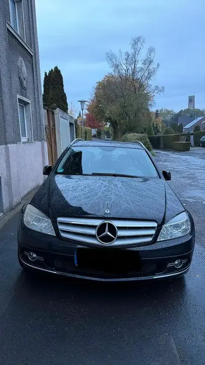 Mercedes-Benz C180